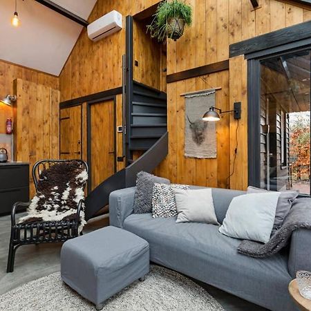 Uniek Houten Huis Nabij Bos En Plassen Hollandsche Rading Εξωτερικό φωτογραφία