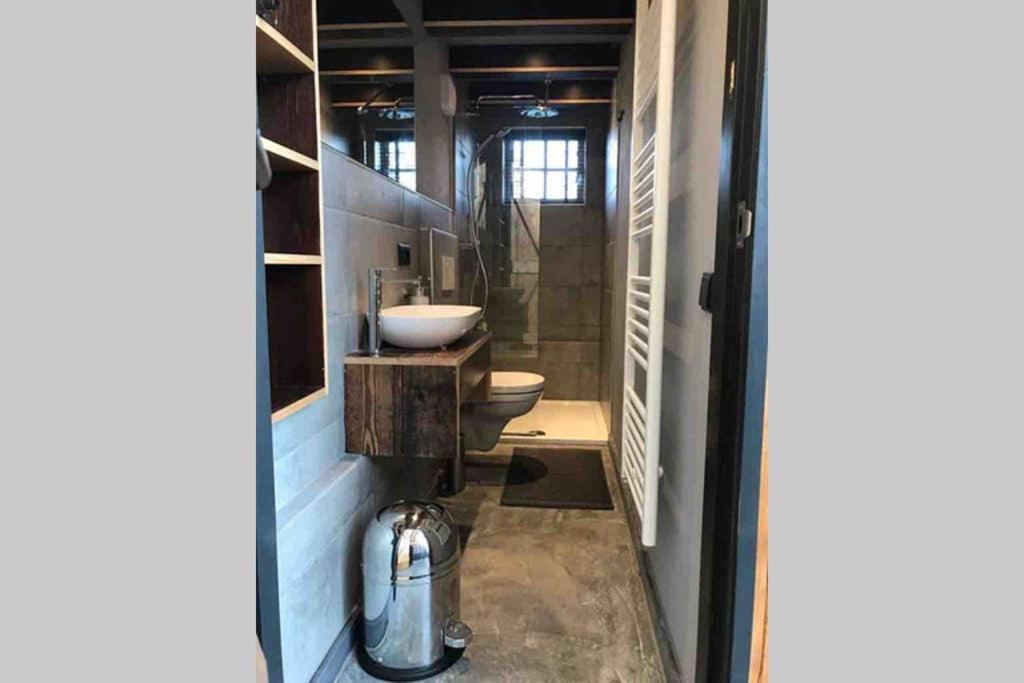 Uniek Houten Huis Nabij Bos En Plassen Hollandsche Rading Εξωτερικό φωτογραφία